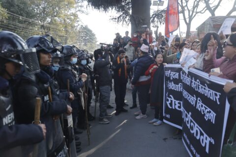 “सुदन किराँती राजीनामा दे” भन्दै विरोध प्रदर्शन “तस्बिरहरू”